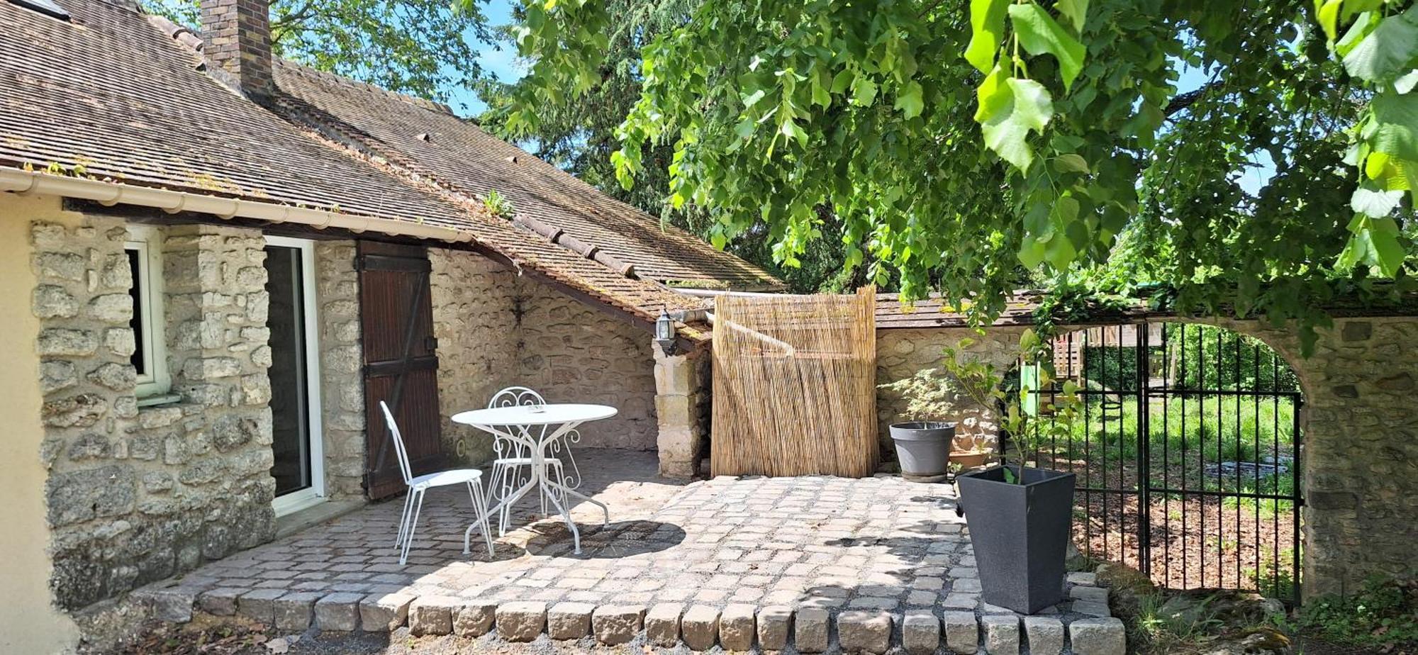 Valpuiseaux Le Relais Des Clefs - Au Calme Du Gatinais - Escapade A Deux - Terrasse Privee - Wifi - Offre Romantique Sur Demande المظهر الخارجي الصورة